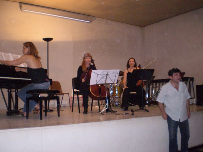 2009_06120021
